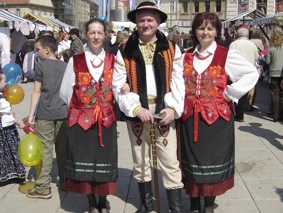 Šarana jaja bojama grada - Slovaci